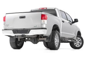 Toyota Tundra Suspension Lift Kit - Rough Country - 3.5 Inch Bolt-On - '07-'21